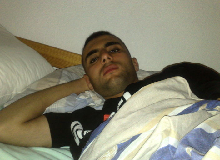 jeune homme pour femme