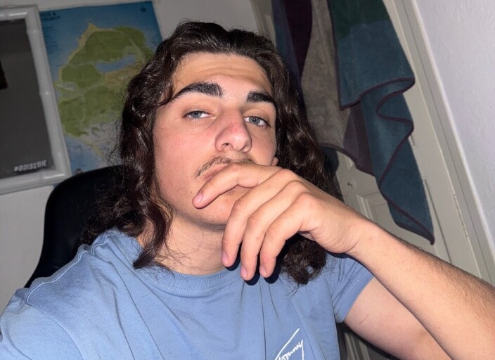 21 ans célibataire