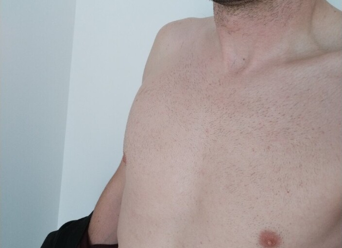 Recherche femme ou trans pour moments intimes