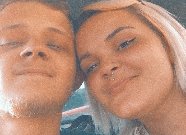 En couple, recherche partenaire sérieuse pour par.