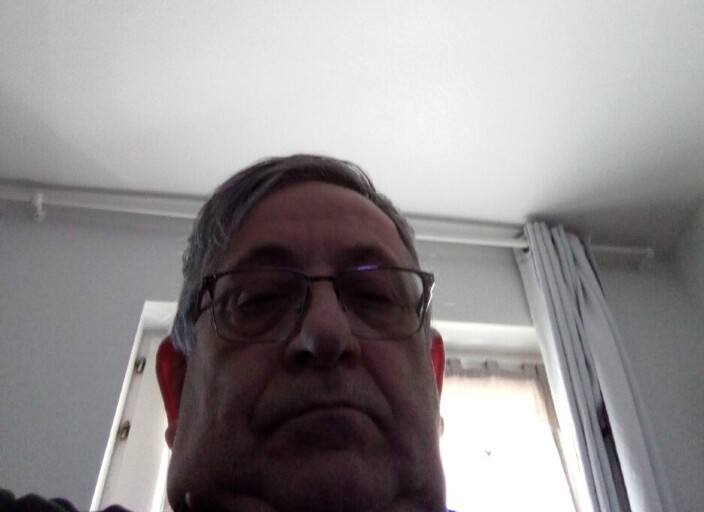 homme 60ans recherche une femme avec ses règles. .