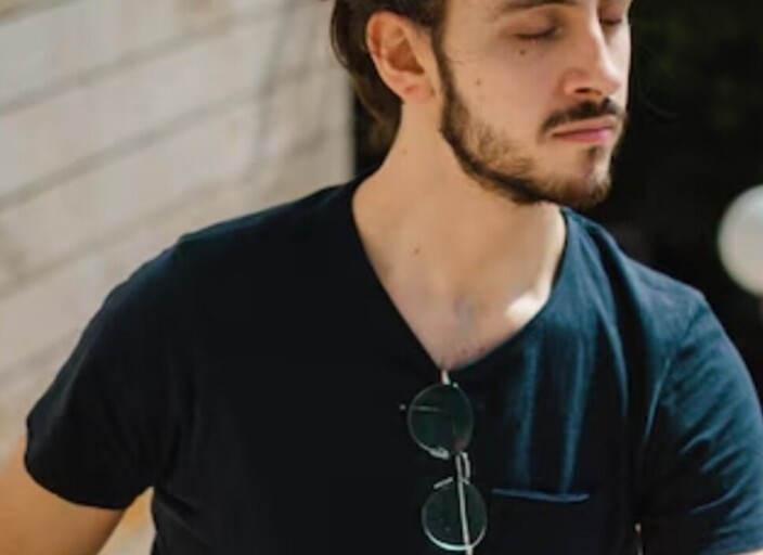 Bonjour, j'aimerais rencontrer une femme sans me p.