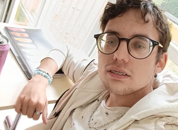 Je recherche une jeune femme pour faire des rencon.