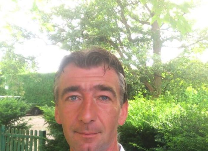 recherche une femme
