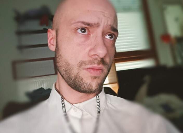 Dominant cherche dominée