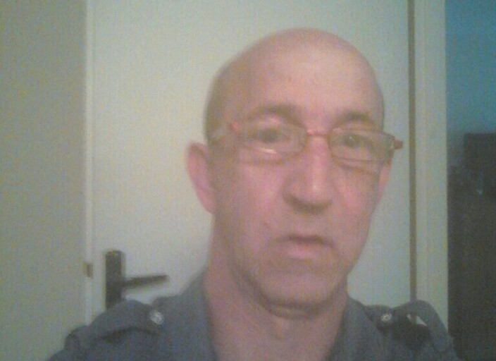 HOMME  POUR FEMME TOUT AGE