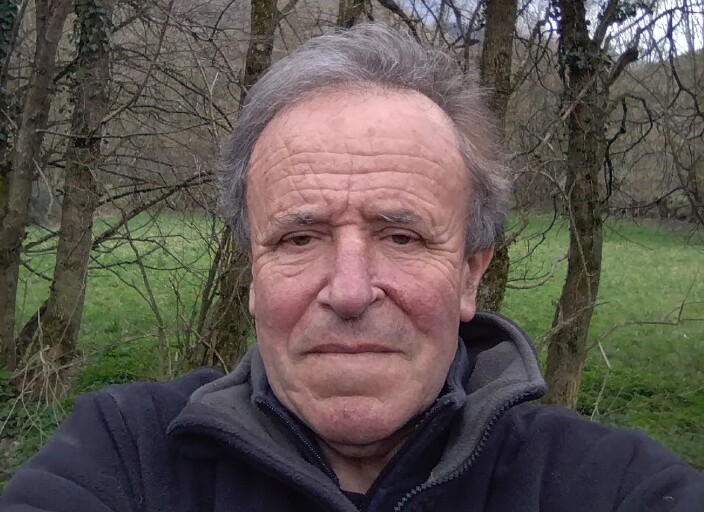 Avec courtoisie