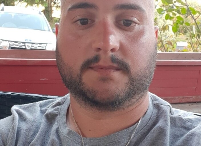 cherche une femme gentille et douce