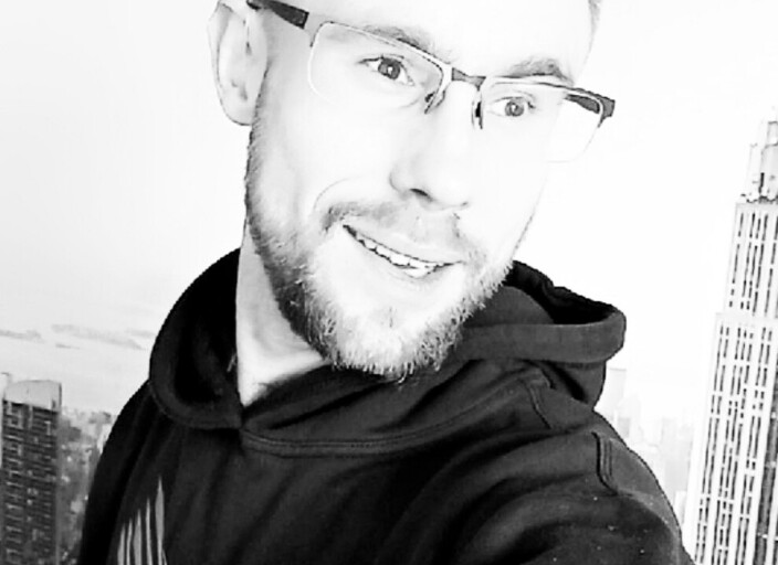 Recherche Une Demoiselle