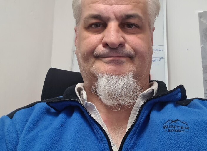 Cherche à partager des moments de complicité et .