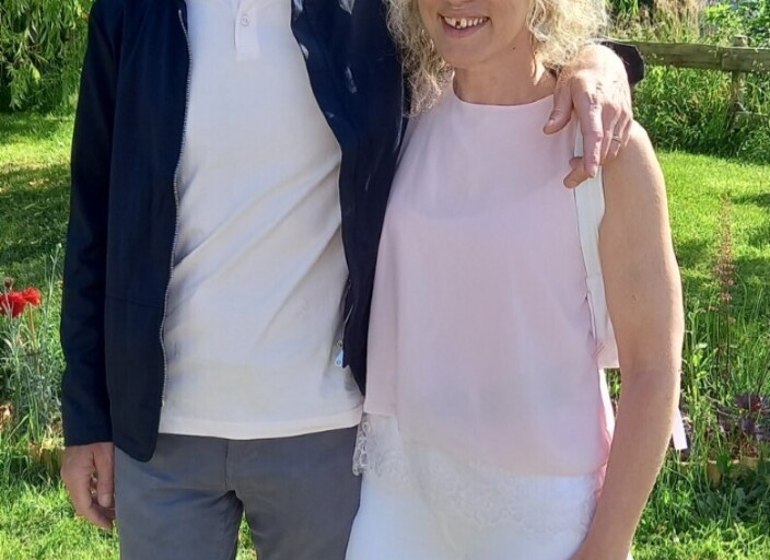 Recherche femme pour trio avec couple