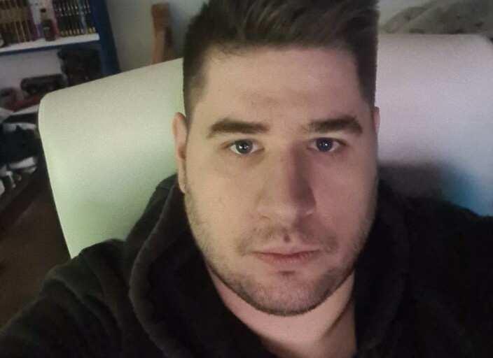 Recherche une femme 