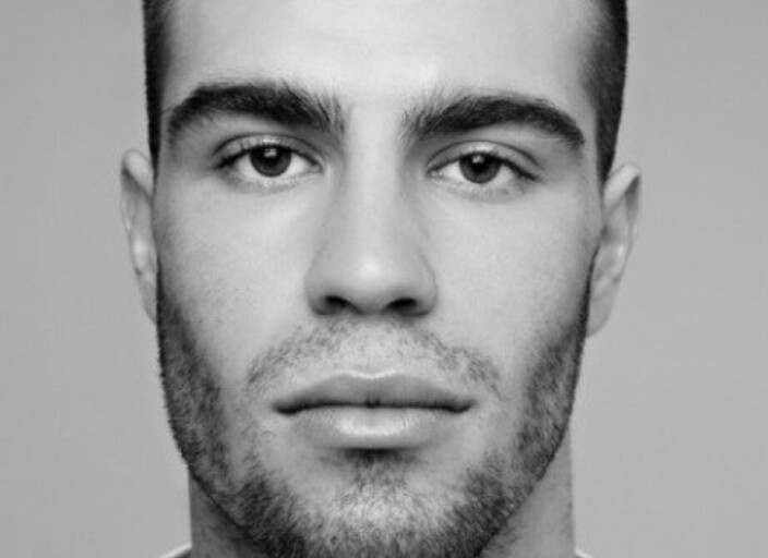 Homme respectueux sportif doux et expérimenté no.