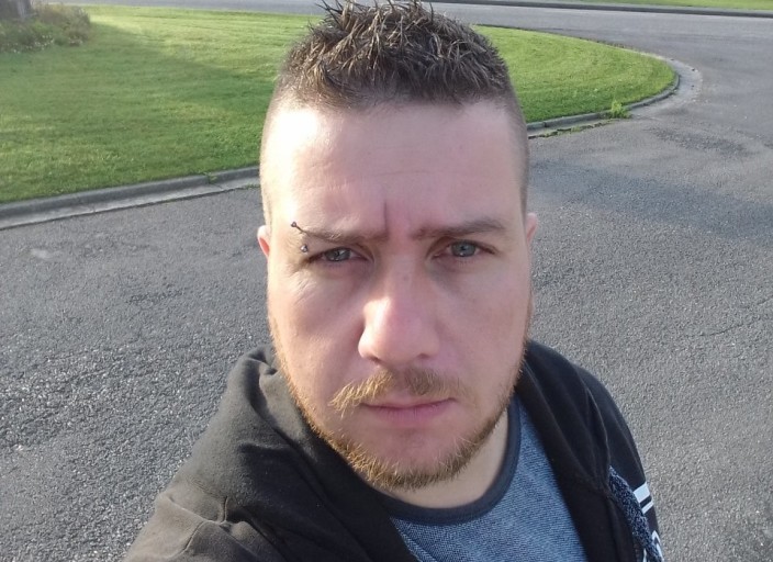 Recherche femme ou femme bi pour experience
