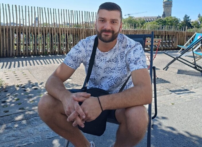 Homme 30 ans cherche couple ou femme