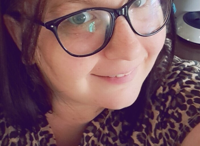 Je recherche une relation régulière
