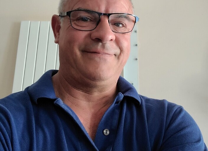 Bonjour, cherche femme entre 40 et 70 ans pour fli.