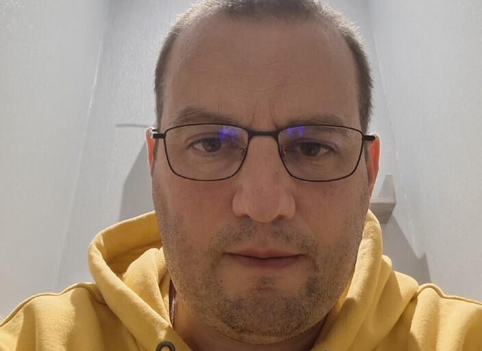 recherche fille adorable