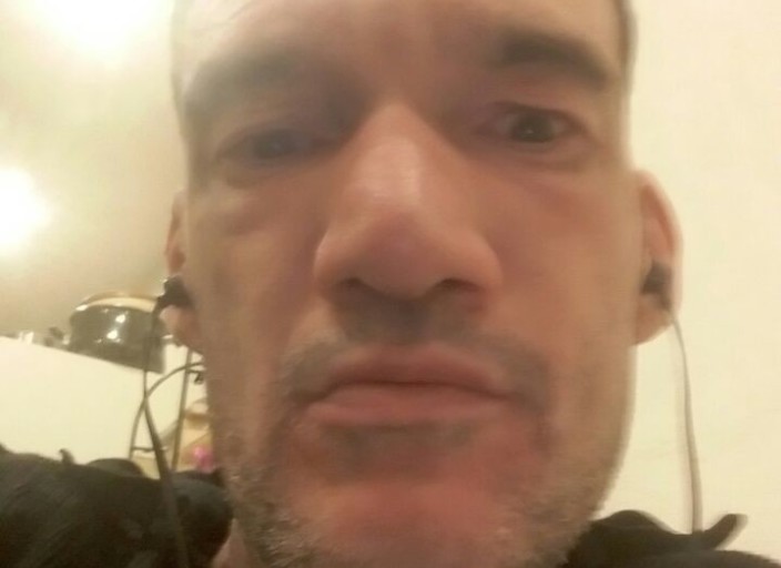 Je recherche une femme un couplé pour moment sympa
