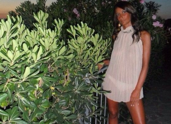 Recherche femme bi pour moment intense ....
