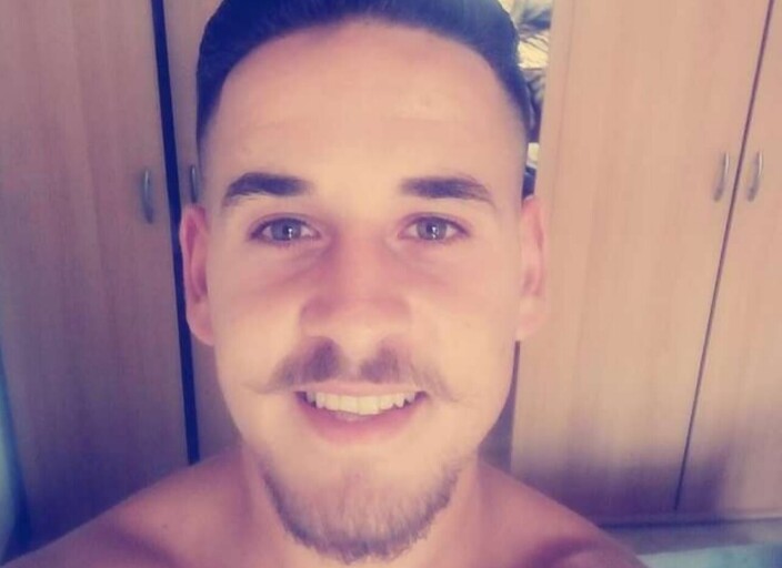 je cherche des copines ..