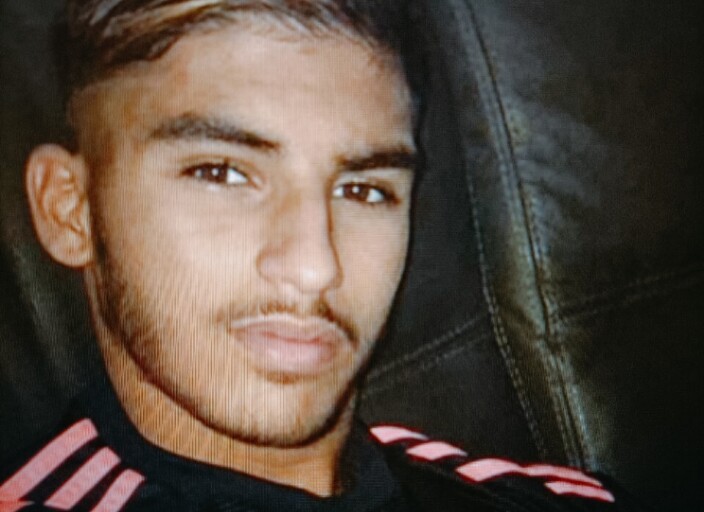 je cherche des gens pour parler
