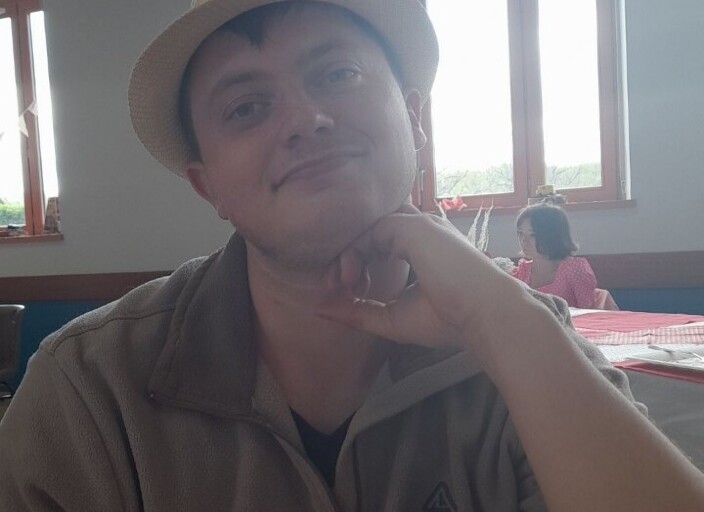 cherche femme pour passer des soirées chill et po.