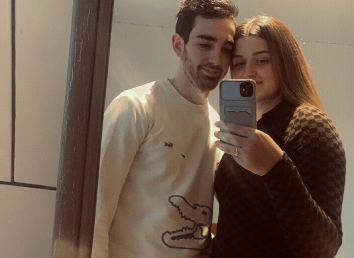 Recherche de couples ou femmes seules pour s'amuse.