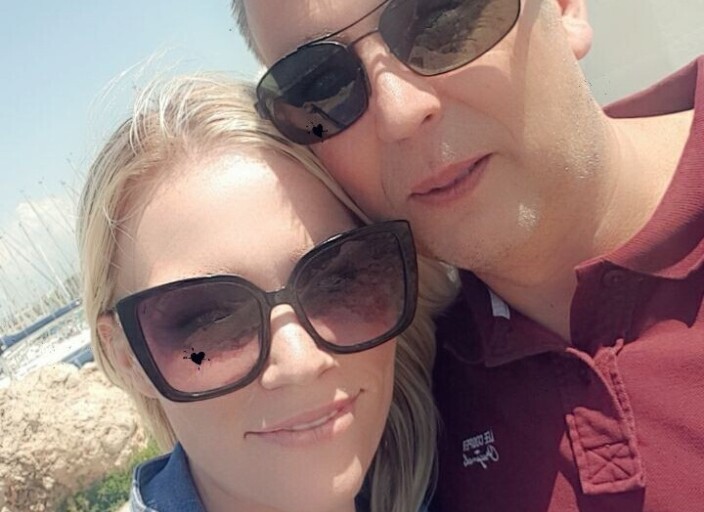 on recherche une femme pour plan à 3