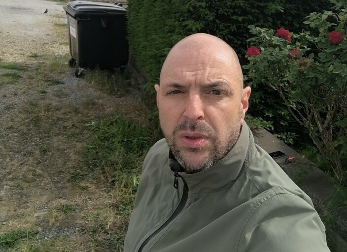 Cherche femme ou couple
